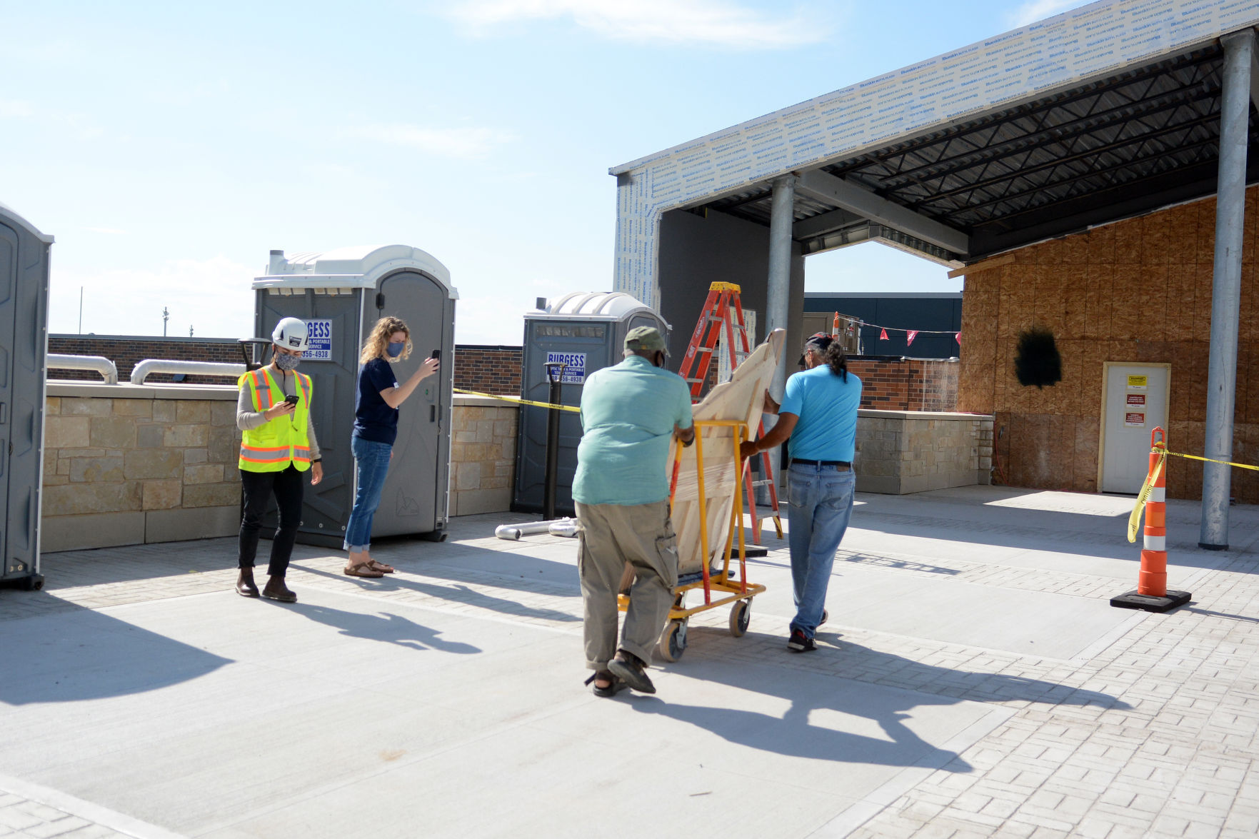 Little Eagle Arts Foundation mural for Baraboo middle school